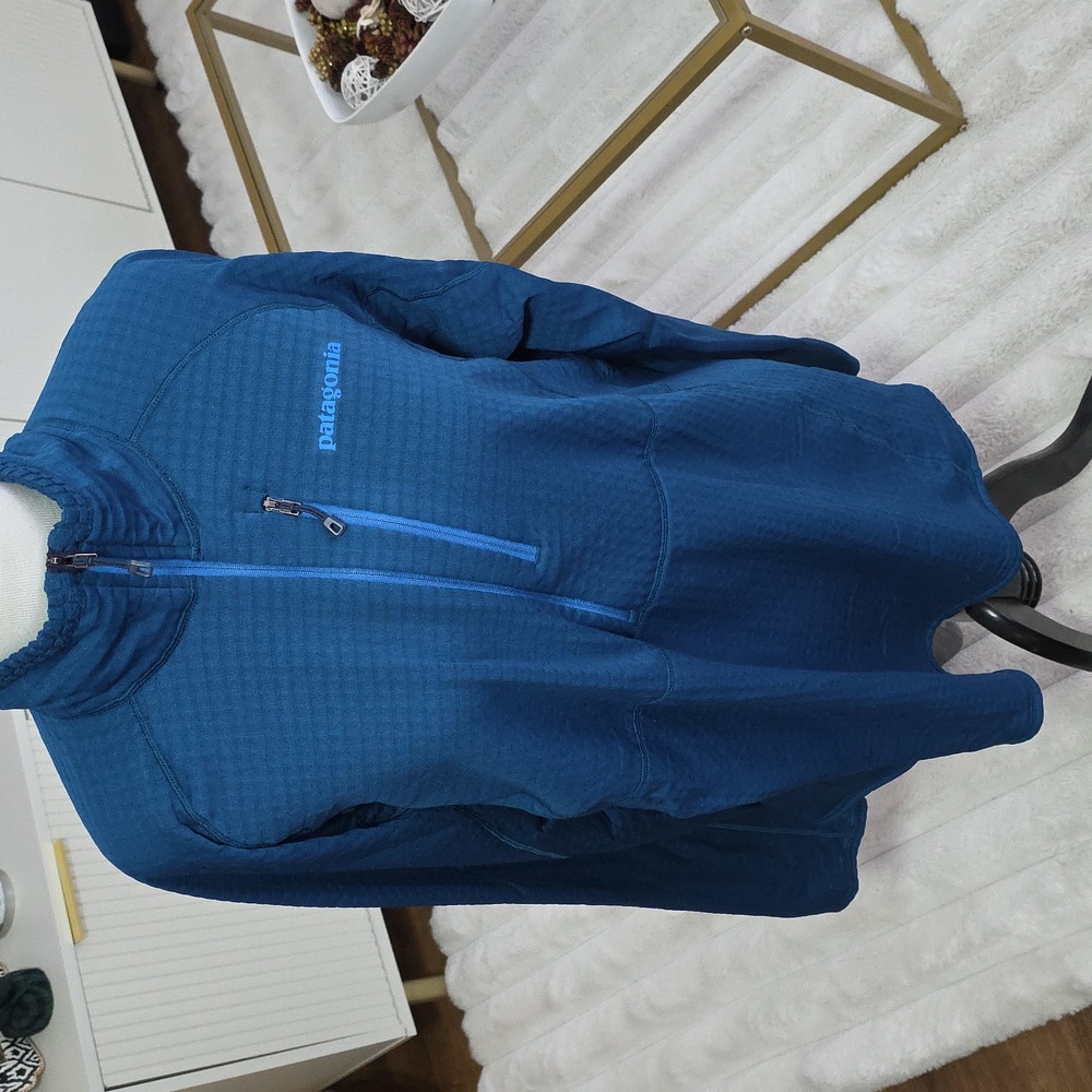 Patagonia 1/2 Zip, Blue/Teal Waffled Pullover - Size Large